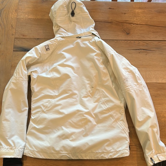 Bonfire women’s snowboarding jacket - Picture 6 of 7